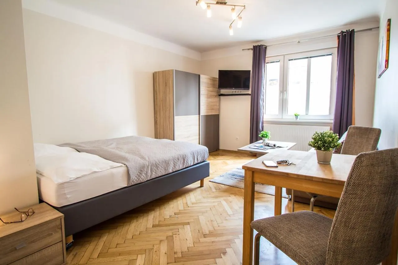 Apartment Kroellgasse I Contactless Check-In location